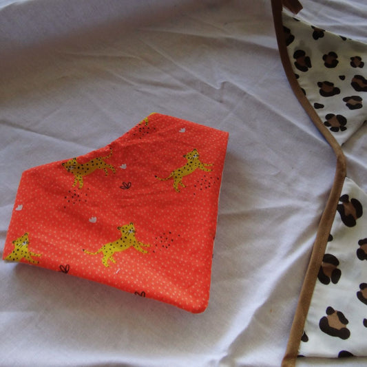 Bavoir bandana "Féroce éclat" -  Collection Zoé