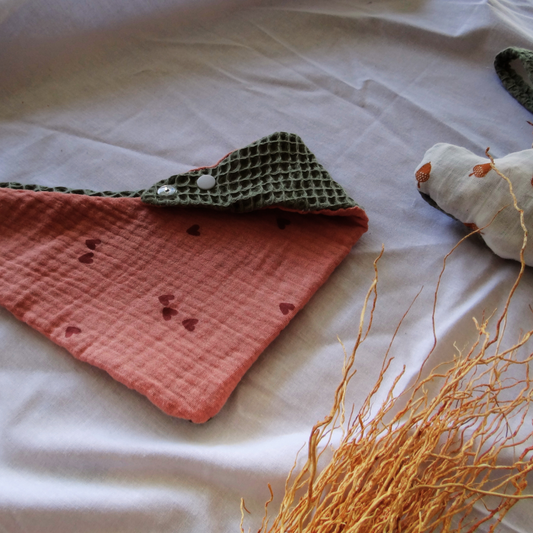Bavoir pour bébé "Mini Love" - Collection Arlo